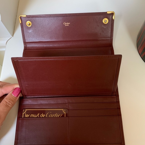 🤩Vintage Cartier Long Wallet- Burgundy - Picture 5 of 8